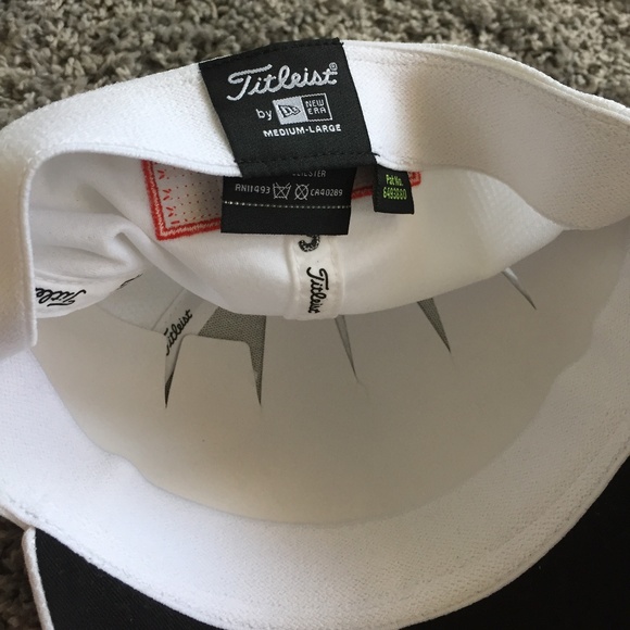 Titleist - Picture 4 of 4